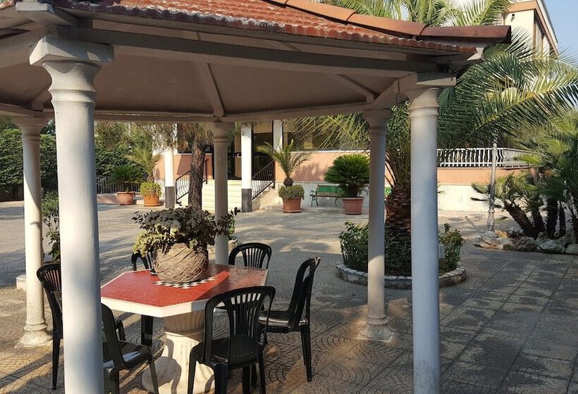 مبيت وإفطار Villa Erry
