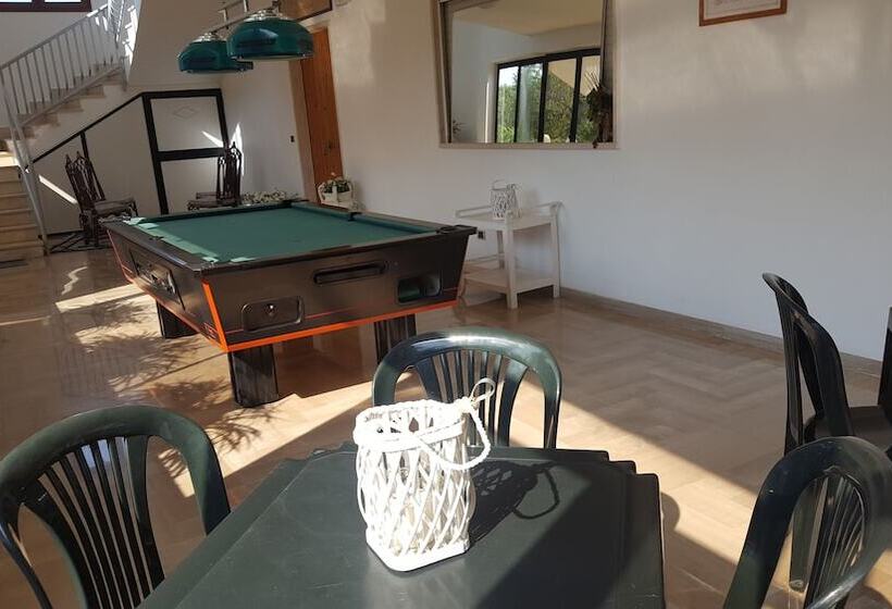 مبيت وإفطار Villa Erry