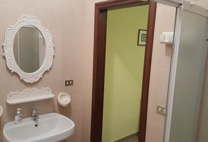 مبيت وإفطار Villa Erry