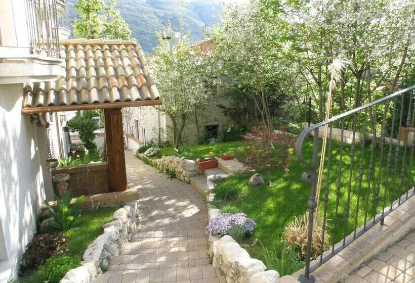 Casa Hotel Civitella