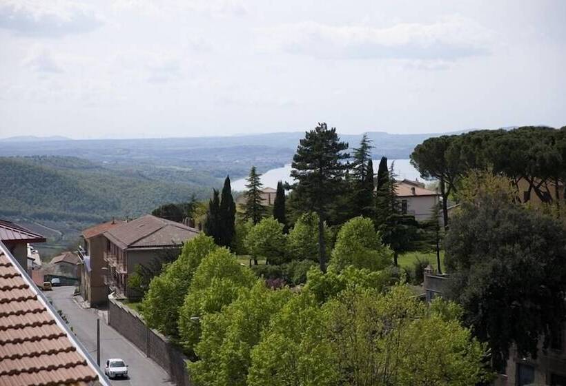 פונדק Altavilla