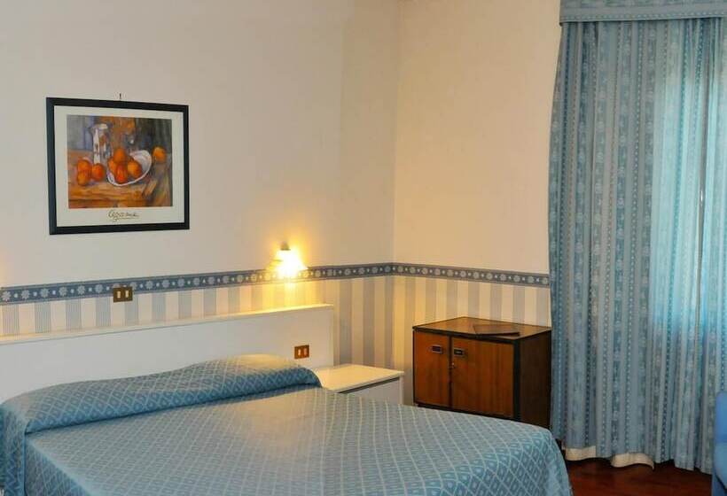 פונדק Altavilla