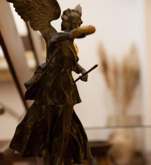 פונדק Altavilla