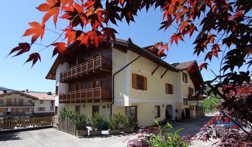 호텔 Garni Manuela