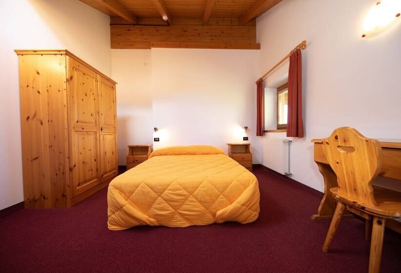 호텔 Garni Manuela