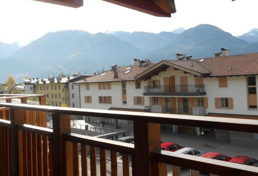 호텔 Garni Manuela