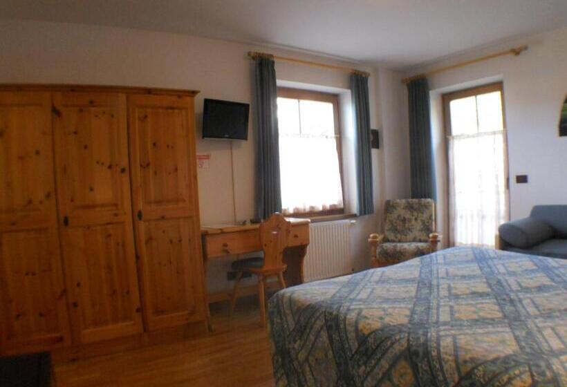 호텔 Garni Manuela