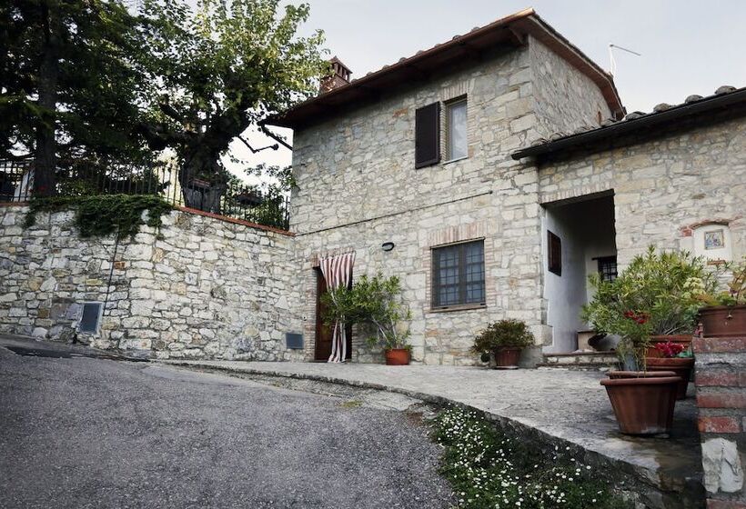 בית מלון כפרי Lodge Ricavo Con Piscina Panoramica