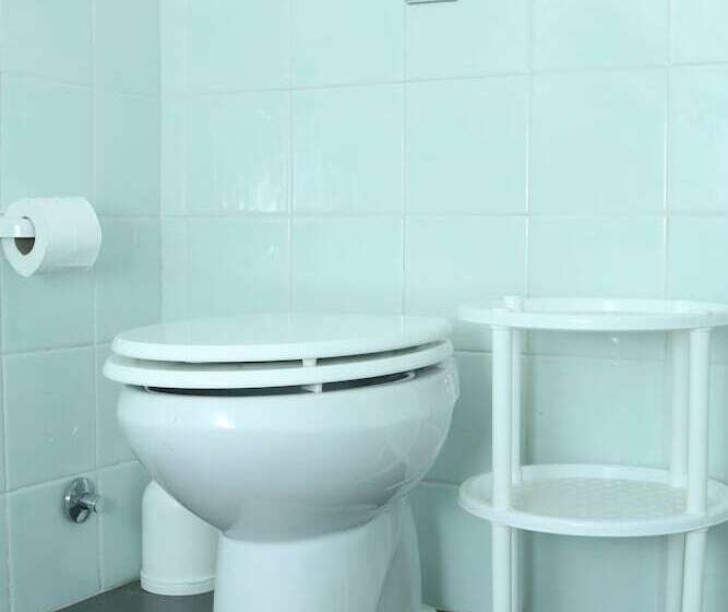 בית מלון כפרי Rocca Dei Tramonti