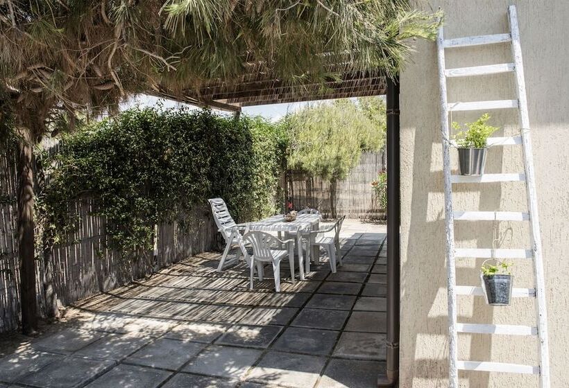 בית מלון כפרי Rocca Dei Tramonti