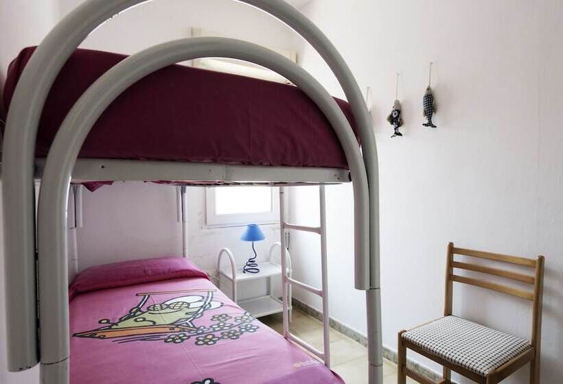 בית מלון כפרי Rocca Dei Tramonti