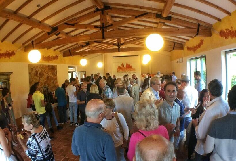 교외 호텔 Agriturismo Fattoria Santa Vittoria