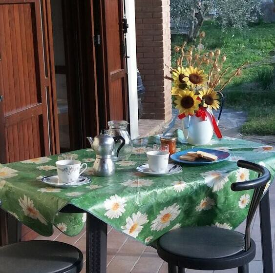 فندق ريفى Agriturismo Serratone