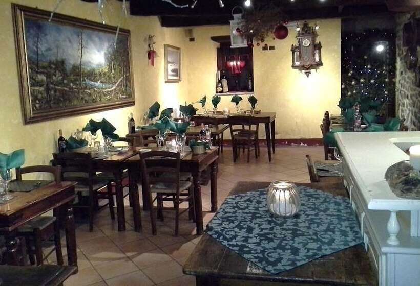 田舎風ホテル Il Borgo Di Faeta