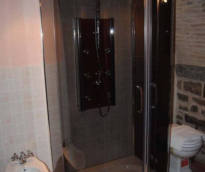 田舎風ホテル Il Borgo Di Faeta