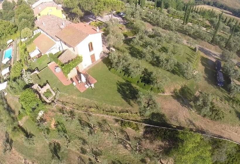 교외 호텔 La Rocca Di Montalbino