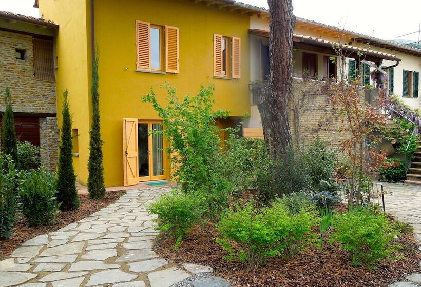 교외 호텔 La Rocca Di Montalbino