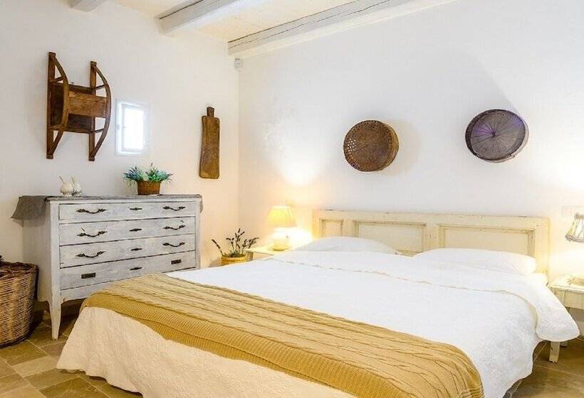 هتل روستایی Masseria Montefieno