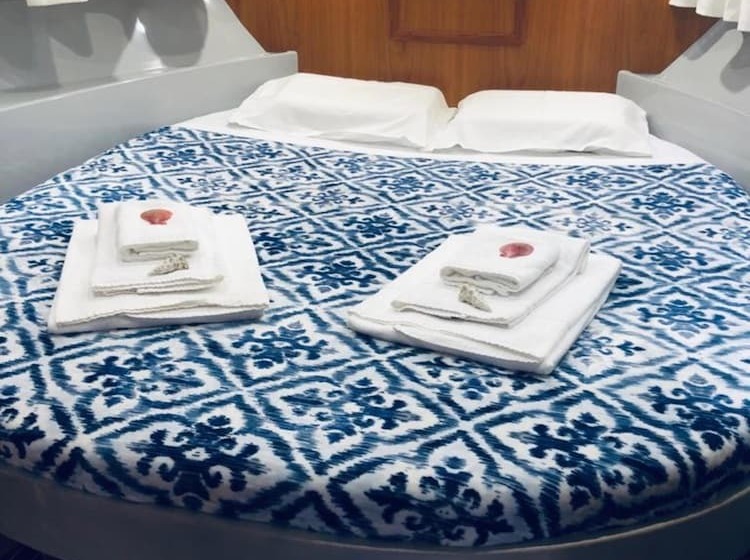 فندق Yatch Suite Porto Santo Stefano