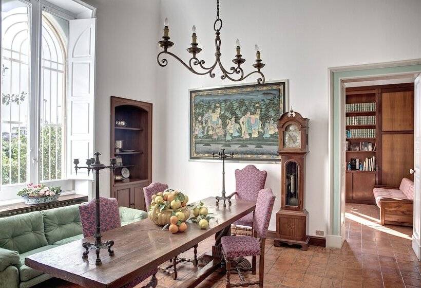 펜션 La Serra  Villa De Bonis