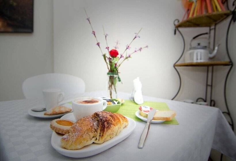 פנסיון Le Millelune