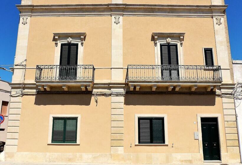 بنسيون Oikia Vacanze Diso Chiara