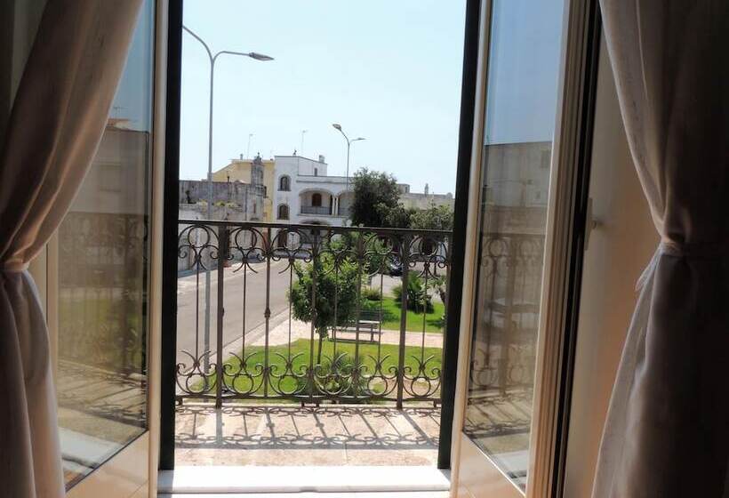 بنسيون Oikia Vacanze Diso Chiara