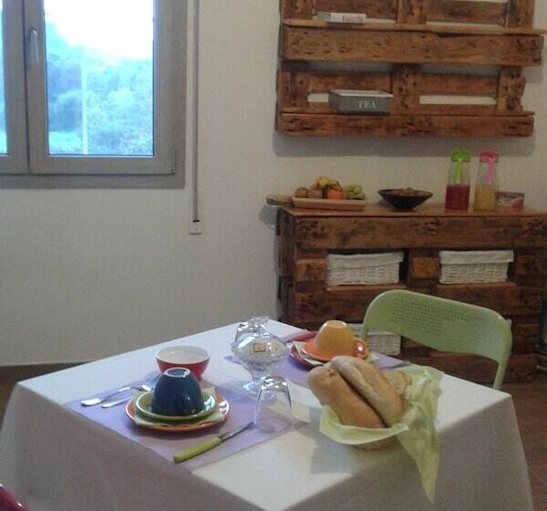 Alma Bed & Breakfast