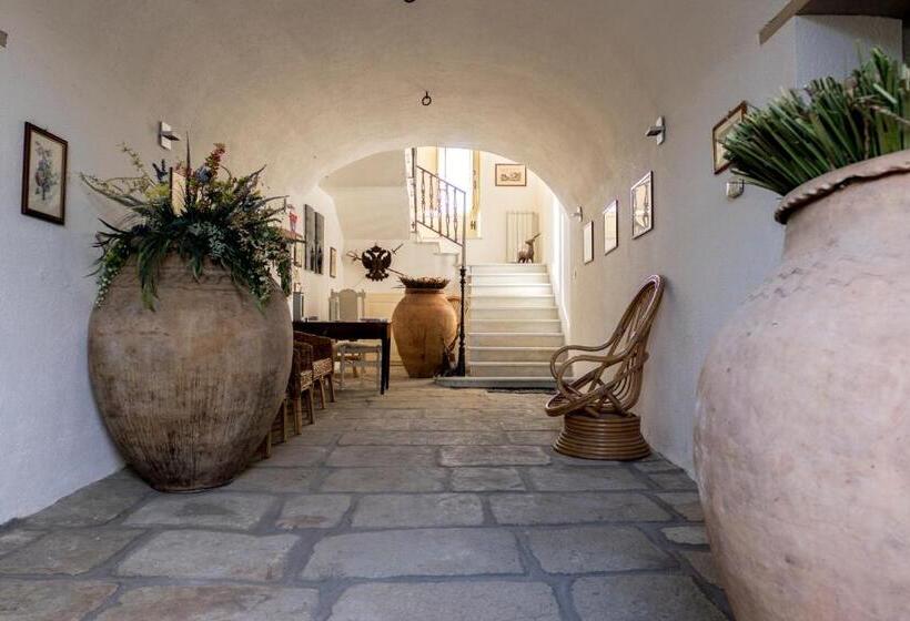 Barone Gr Macrì Agriturismo Modi