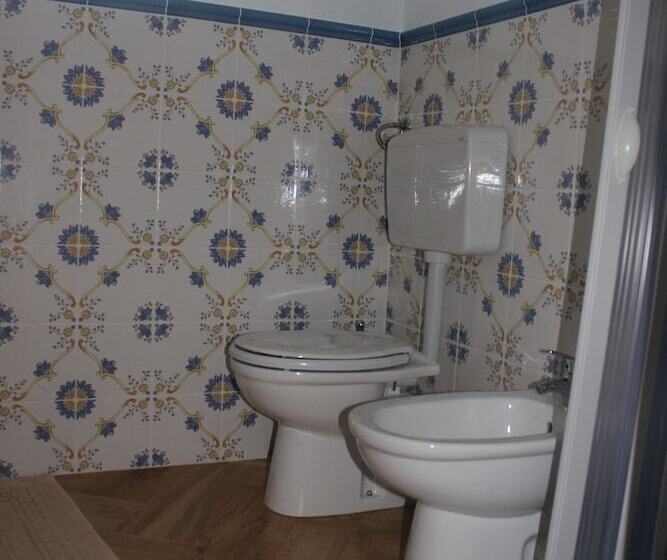 مبيت وإفطار Casale Racalmare