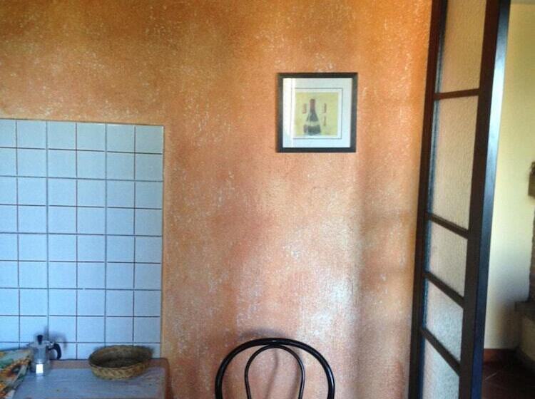 تختخواب و صبحانه La Biocca