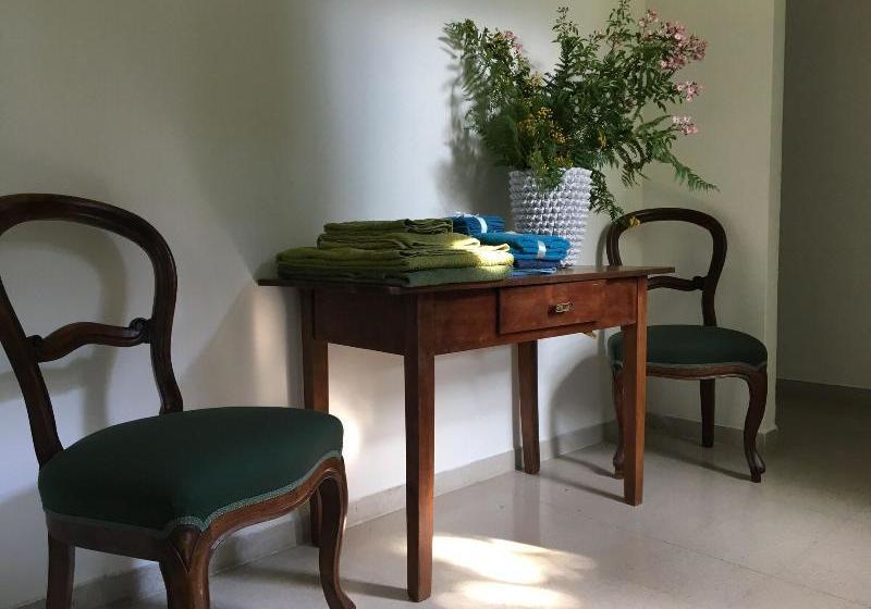 민박 La Casa Blu Di Monasteto