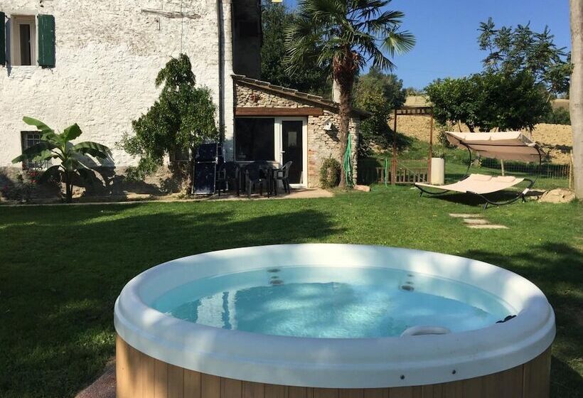 مبيت وإفطار Leamorine White House