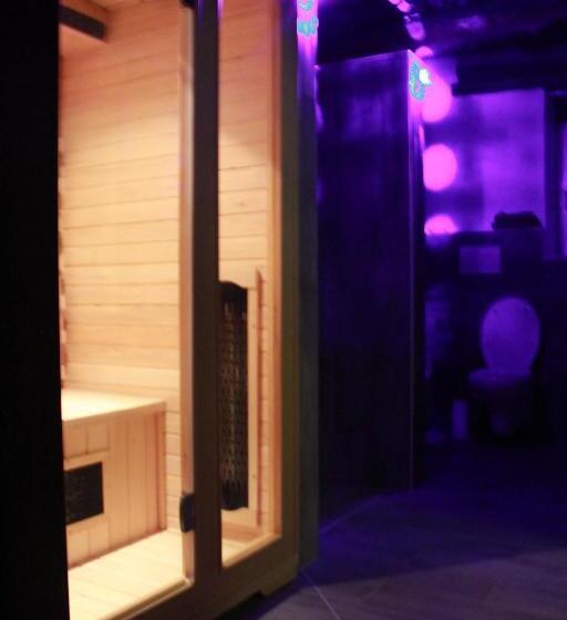 مبيت وإفطار Leamorine White House