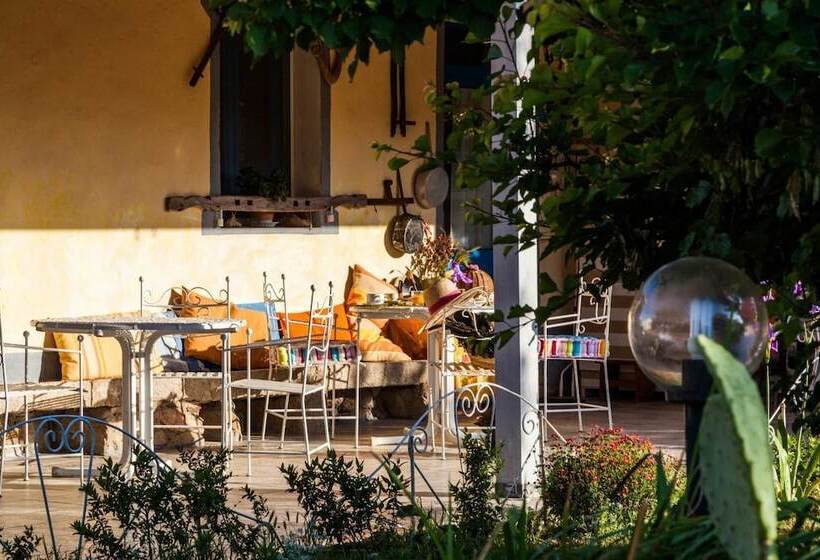 مبيت وإفطار The Old Farm Asfodeli  Adults Only