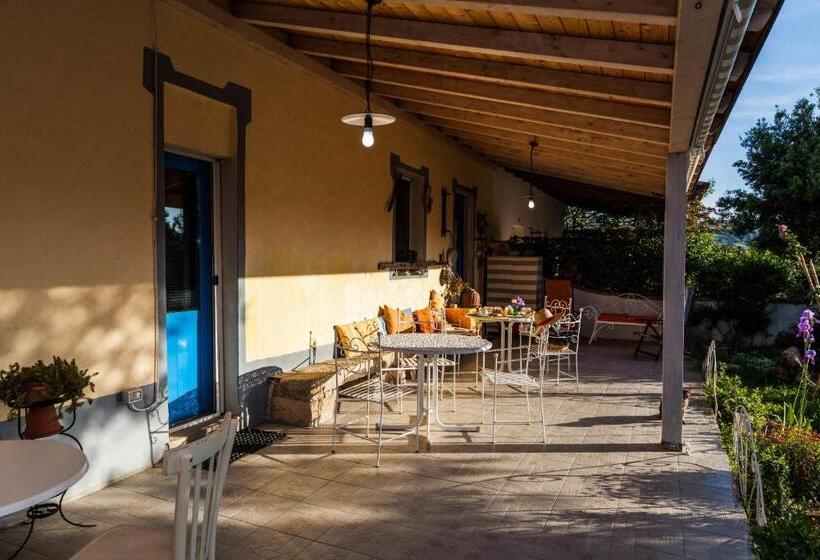 مبيت وإفطار The Old Farm Asfodeli  Adults Only