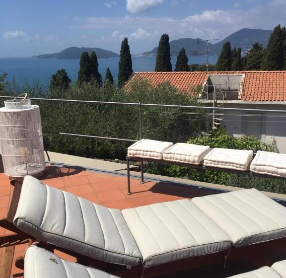 تختخواب و صبحانه Velamica Resort