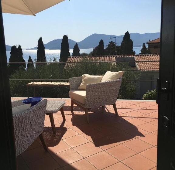 تختخواب و صبحانه Velamica Resort