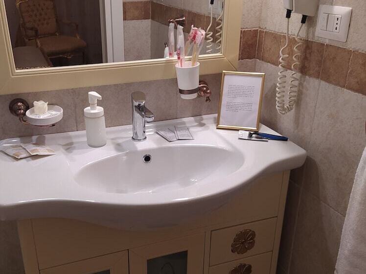 Donna Lucrezia B&b Boutique Hotel Style Residenze D Epoca