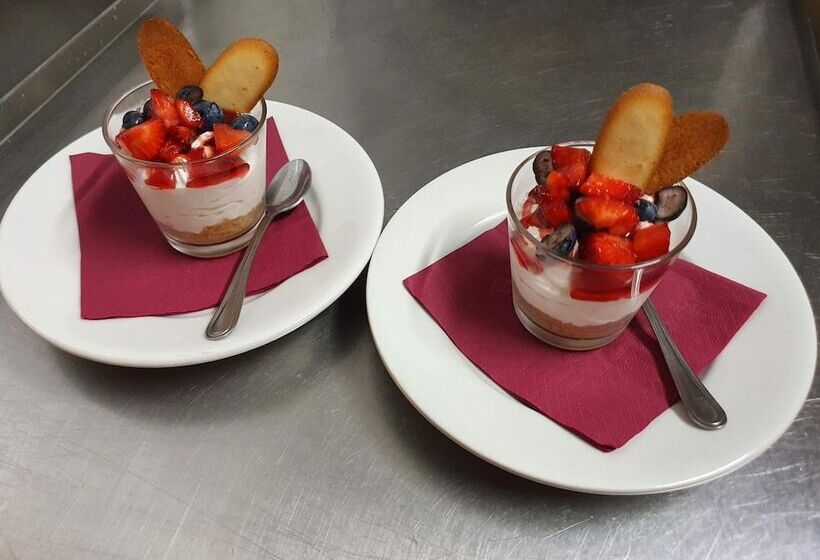 客栈  Del Lago Ampollino