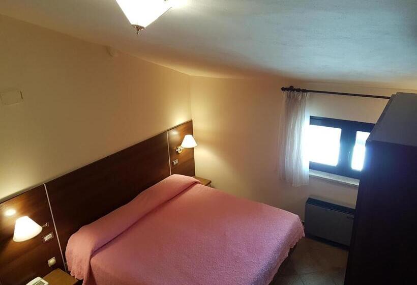 客栈  Del Lago Ampollino