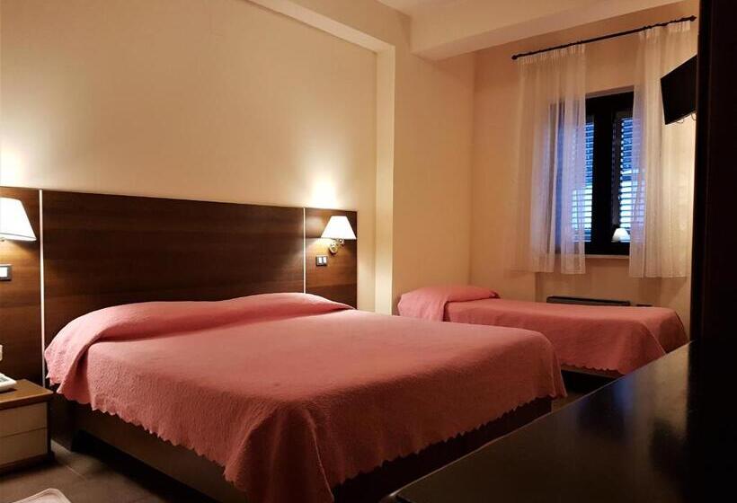 客栈  Del Lago Ampollino