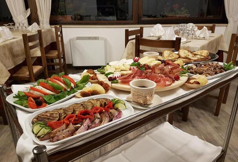 客栈  Del Lago Ampollino