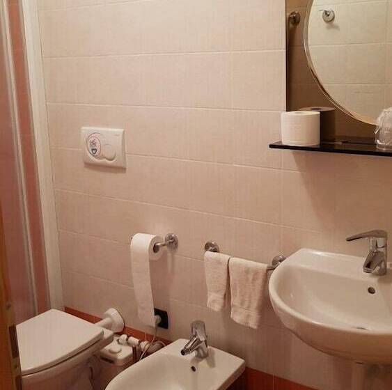 簡易ホテル Rifugio Baita Cuz