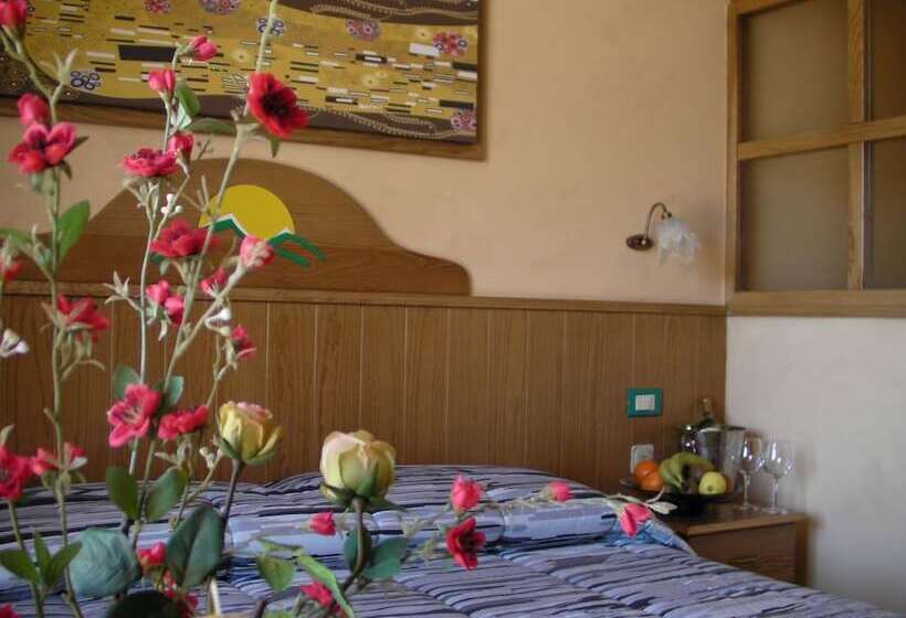 בית מלון כפרי Alba Sporting