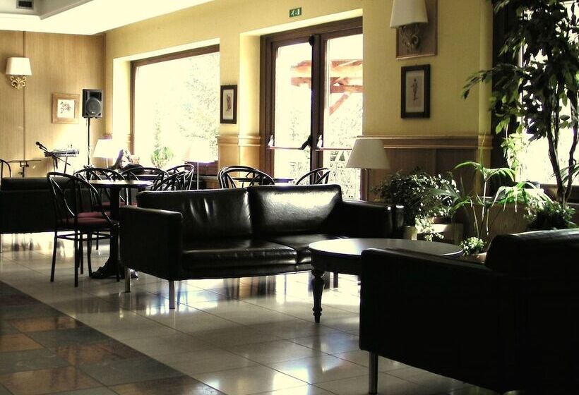 בית מלון כפרי Alba Sporting