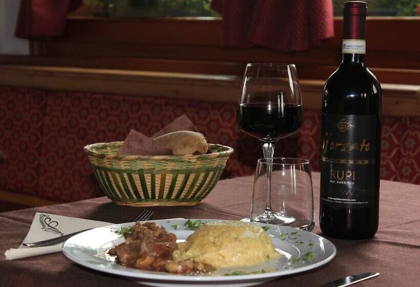 酒店 Albergo Bucaneve