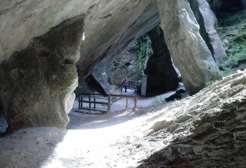 בית מלון כפרי Albergo Ristorante Fratte