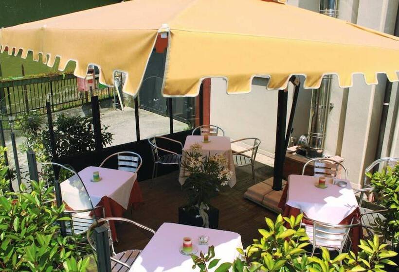 فندق Albergo Ristorante Fratte