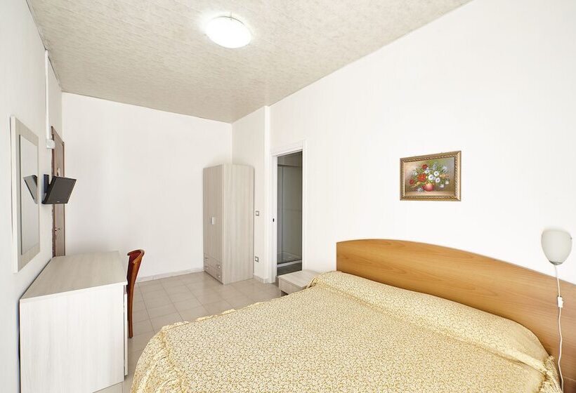 בית מלון כפרי Albergo Nuovo Belvedere